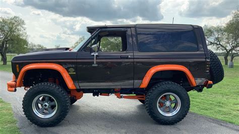 1988 Ford Bronco II Celebrates Harley-Davidson