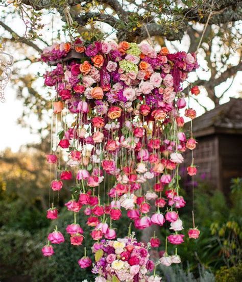 28 Awesome Hanging Flower Upside Down - weddingtopia | Hanging flowers, Flower backdrop, Wedding ...