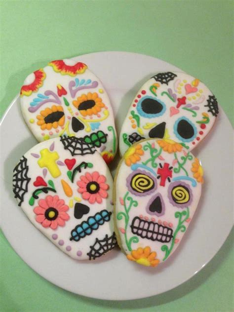 Sugar Skull Cookies - CakeCentral.com