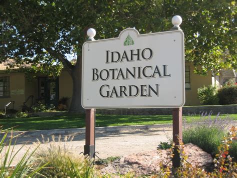 Walkabout With Wheels Blog: Idaho Botanical Garden, Boise, Idaho