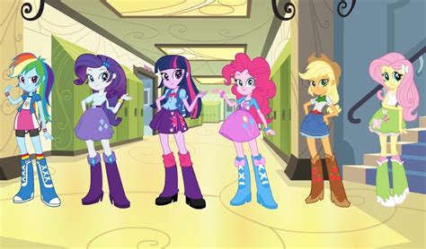 Never Grow Up: A Mom's Guide to Dolls and More: Some Thoughts on Equestria Girls