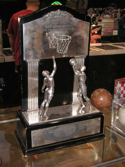 65 best Vintage Basketball Memorabilia images on Pinterest | Basketball ...