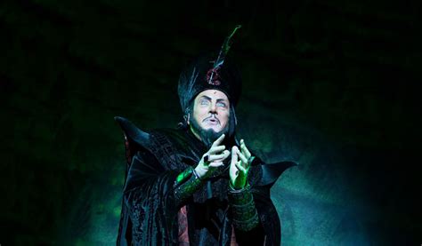 Villains Medley by Aladdin on Broadway's Jafar | The Disney Blog