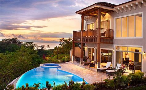 The Top Five Destinations for a Luxury Villa in Costa Rica