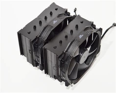 Noctua NH-D15 chromax.black CPU Cooler Review (with accessories) - FunkyKit