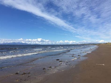 Saltcoats Beach - Strathclyde | UK Beach Guide