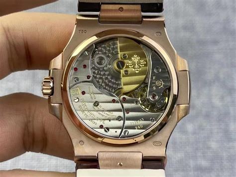 PP Factory Replica Patek Philippe Nautilus Moon Phase 5712 Rose Gold Watch – Hot Spot on Replica ...