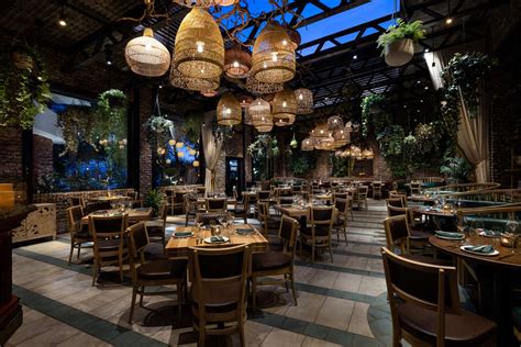 New Restaurants in Las Vegas: Restaurant Reopenings On and Off the Strip - Thrillist