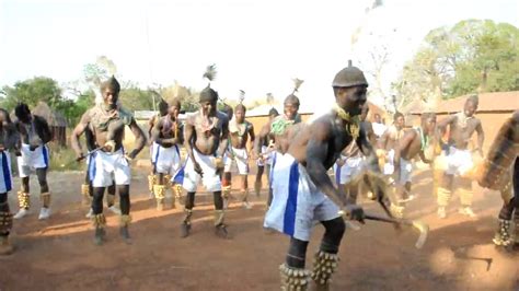 Cultural Dance in Northern Togo - YouTube