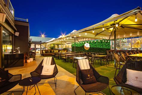 Brighton Beach Hotel (The Beer Garden) in Brighton, Melbourne - function room hire