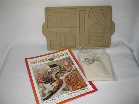 Pampered Chef Stoneware Gingerbread House Kit N2 free image download