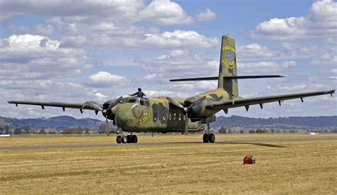 Royal Australian Air Force DHC-4 Caribou - A4-299 - 01 - de Havilland Canada DHC-4 Caribou ...