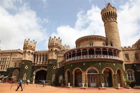 Bangalore Palace, Bangalore - Entry Fee, Visit Timings, Things To Do ...