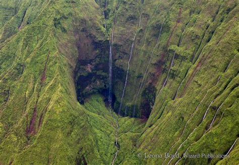 One of the Wettest Spots on Earth: Mount Waialeale - Revealed Travel Guides