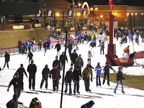 Roseville Skating Center/John Rose MN Oval