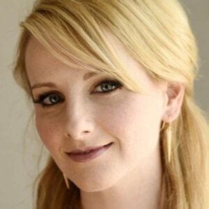 Melissa Rauch - Bio, Facts, Family | Famous Birthdays