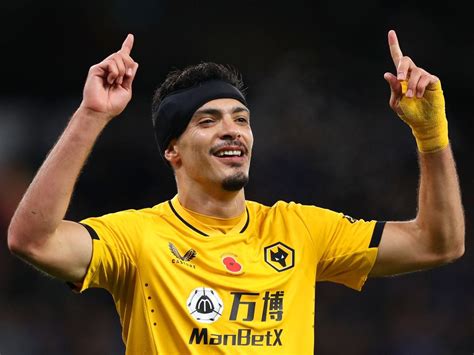 New documentary details head injury to Wolves star Raul Jimenez ...