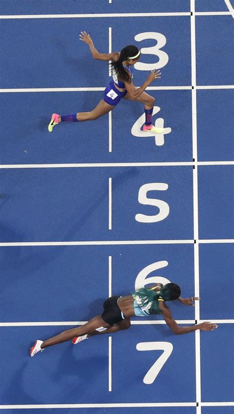 Shaunae Miller wins Olympic gold with controversial dive at finish line (photos) | syracuse.com