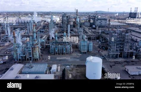 Dupont chemical usa Stock Videos & Footage - HD and 4K Video Clips - Alamy