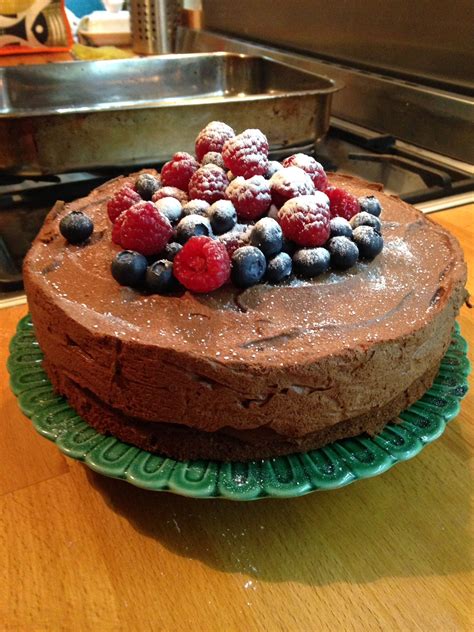 Mary Berry's chocolate mousse cake- a Christmas Day triumph! | Mary berry chocolate mousse ...