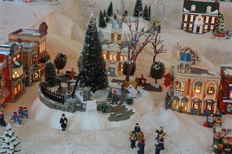 Gene's Snow Village Pictures | Christmas village display, Christmas ...