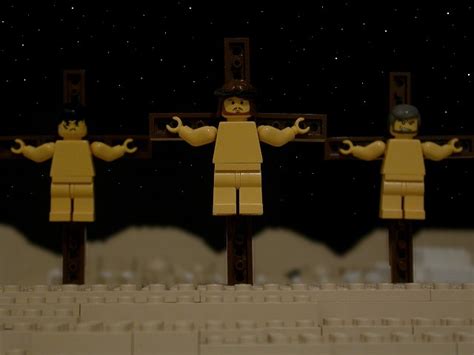 Some Guy Has Reconstructed Every Scene In The Bible With Lego