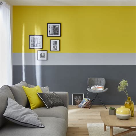 Geometric Accent Wall Trend | 45+ Inspiring Wall Mural Designs That Will Beautify Your Home # ...