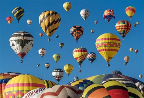 7 Hot Air Balloon Festivals in Arizona: Dates, Details & More (2023)