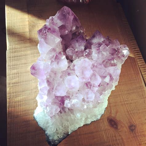 Beautiful calming Amethyst room styling :-) x Geode, Rocks And Crystals, Calming, Amethyst ...