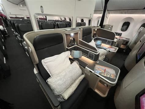 Qantas 787-9 Business Class Review June 2022 [LAX to MEL]