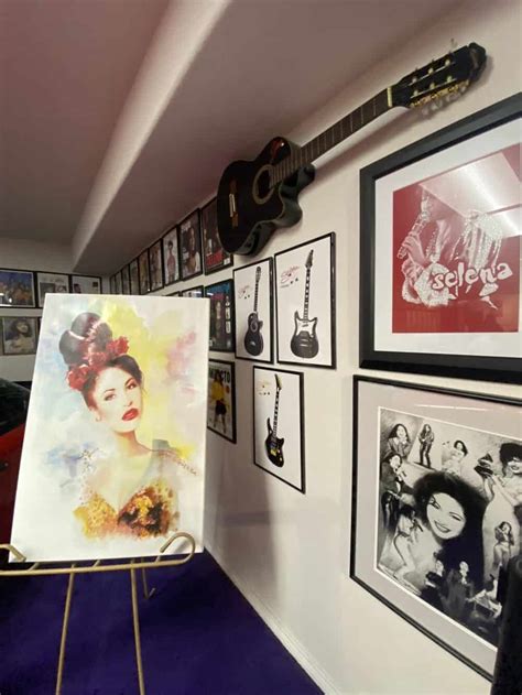 Selena Museum Corpus Christi roadtrip self-guided tour