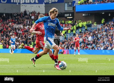 Todd cantwell rangers hi-res stock photography and images - Alamy