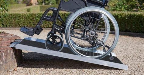 The Pros and Cons of Portable Wheelchair Ramps | Fish Insurance