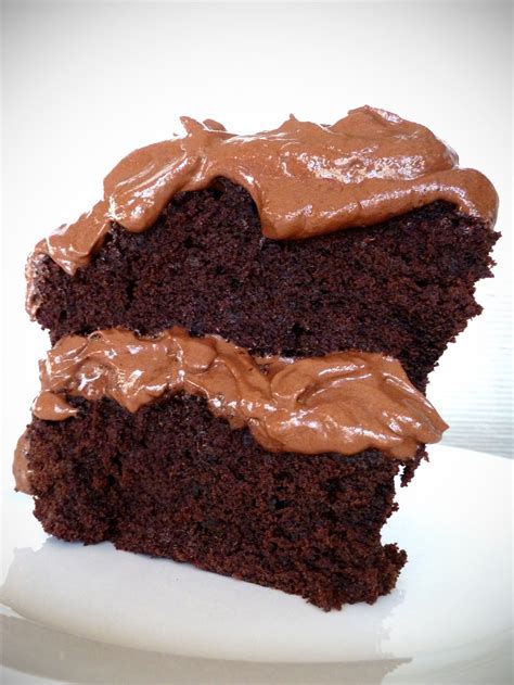 Easy Chocolate Cake Recipe - Le Chocolat