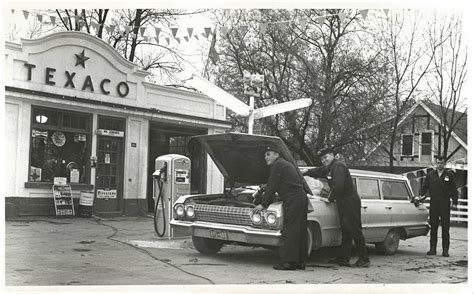 Texaco station | Gas station, Old gas stations, Texaco vintage