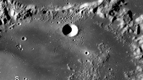 Subsurface lava tubes on the Moon and Mars could reveal amazing things ...