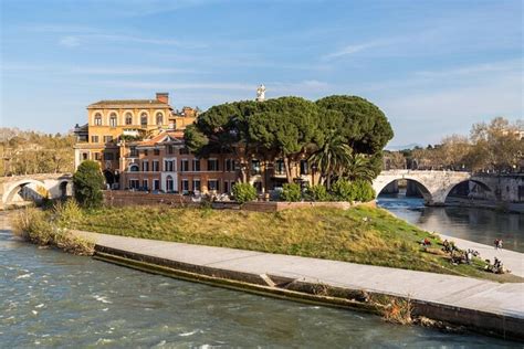 Tiber Island (Isola Tiberina), Rome | Tickets & Tours - 2024