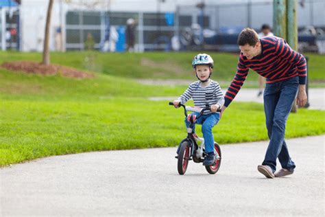 A Parent's Training Wheels For Teaching Your Kid To Ride A Bike | The Mother List