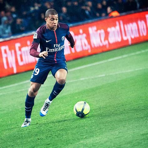 Mbappe bio: age, height, net worth, who is he dating? - Legit.ng