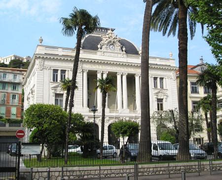 Architecture in Nice France - Chambre de Commerce Building