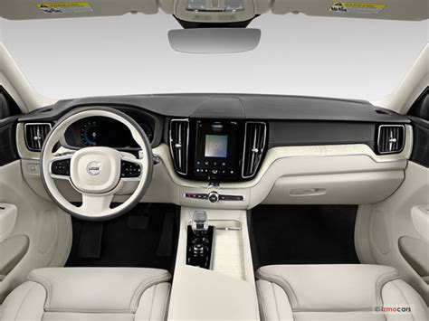 2022 Volvo XC60 Pictures: | U.S. News