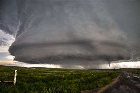 Summer looks to be over as Tornadoes forecast to hit UK | Daily Star