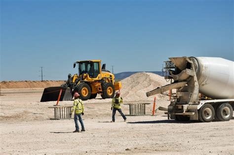 Construction begins on SunZia wind farm transmission project