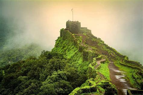 10 Awesome Hill Stations Near Mumbai For A Complete Trip