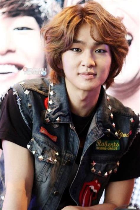 Leader Onew(:♥ - Shinee Photo (30448676) - Fanpop