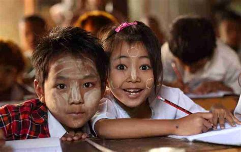 Myanmar (Burma), students - Dietmar Temps, photography