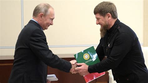 Kremlin Confirms Chechnya's Kadyrov Met Putin Amid 'Beheading' Scandal ...