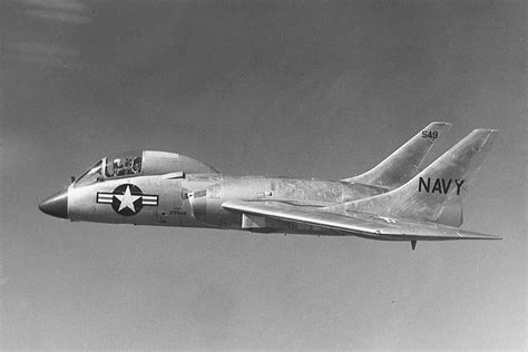 Vought F7U Cutlass - Wikipedia