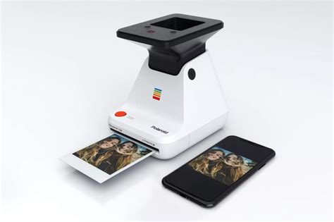 Polaroid's Newest Printer Gives Analog Life to Smartphone Pictures with ...