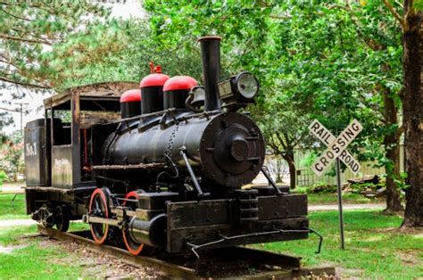 Most Have Never Heard Of The Orphan Train Museum In Louisiana